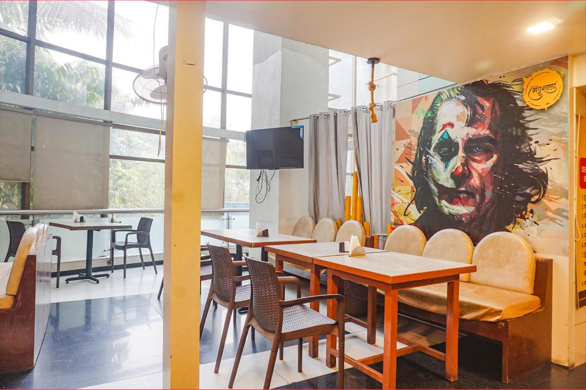 Fabhotel Prime Deccan 8 Pune Exterior photo